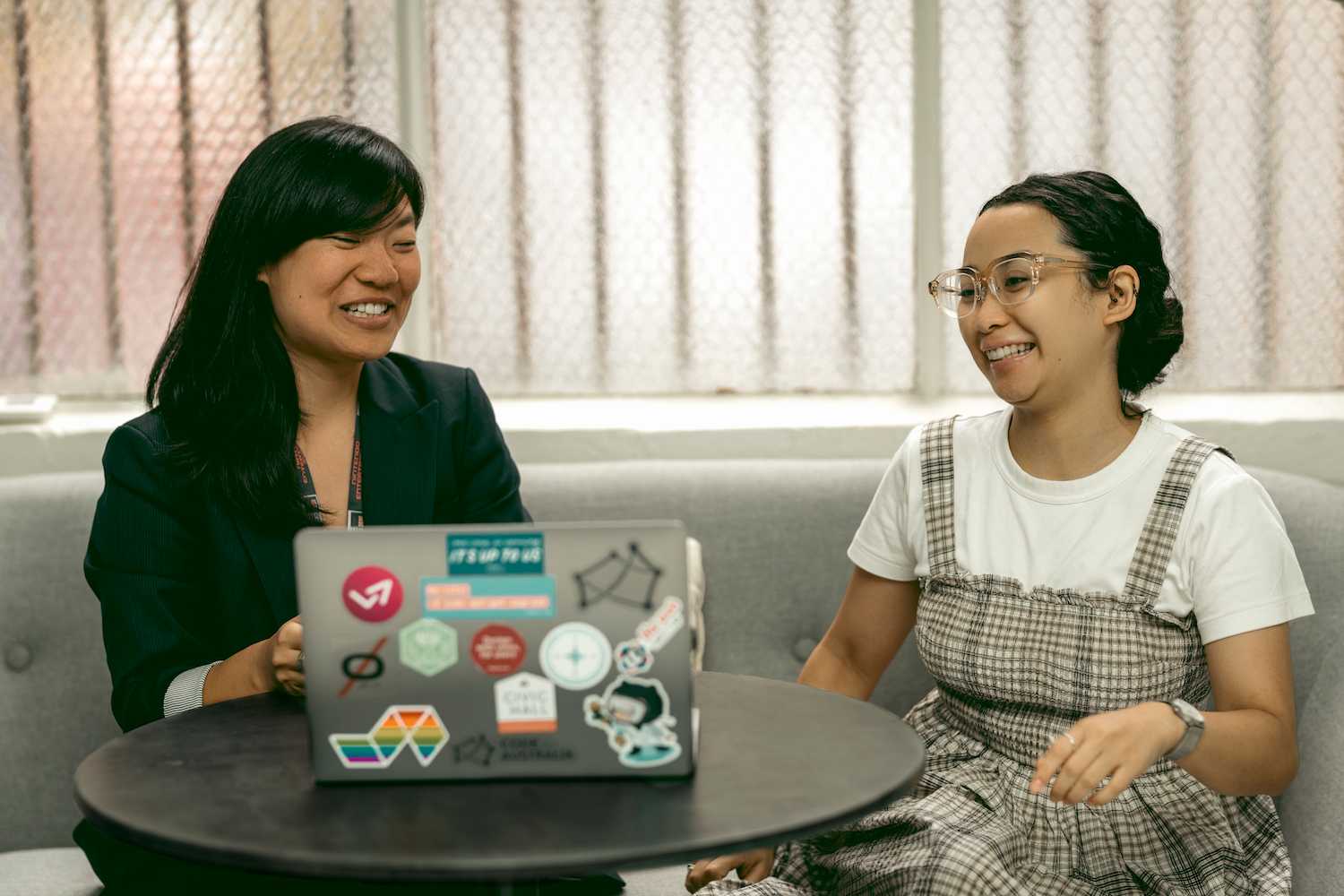 two-women-laptop